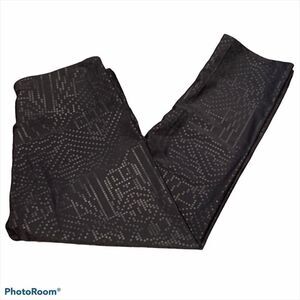 Onezie Black Embellished 3/4 Leggings Sz XS